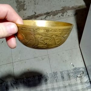 Antique chinese brass etched bowl